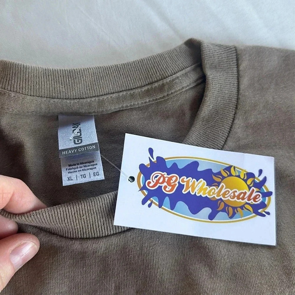 Quality T Shirt with “Y’all” logo size XL NWTs - Picture 4 of 6